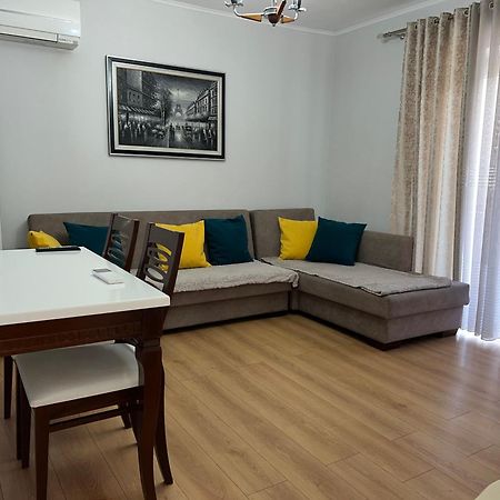 Orchidea Apartment Pogradec Exterior photo