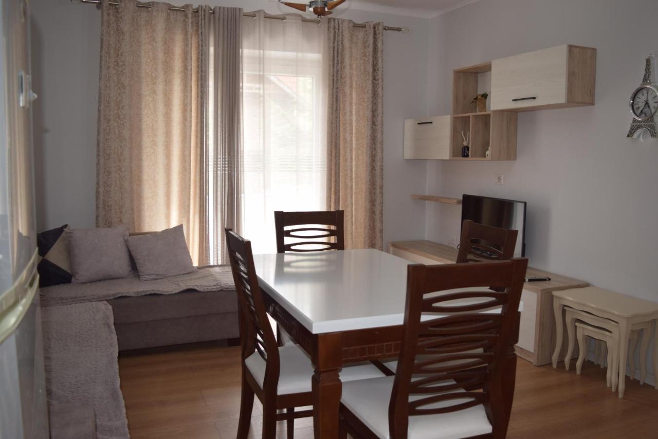 Orchidea Apartment Pogradec Exterior photo