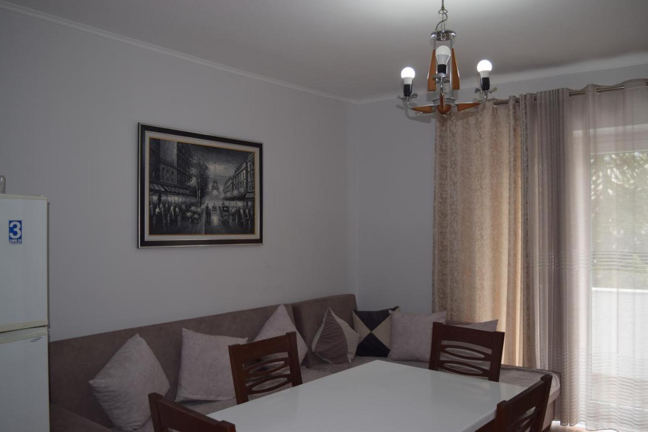 Orchidea Apartment Pogradec Exterior photo