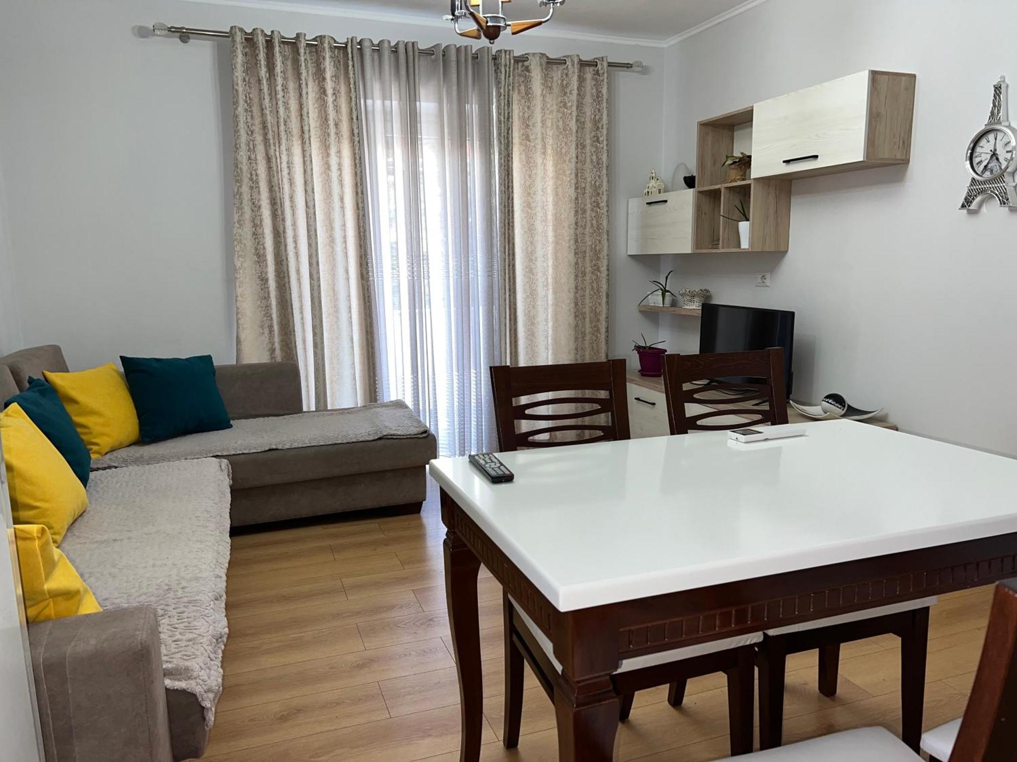 Orchidea Apartment Pogradec Exterior photo
